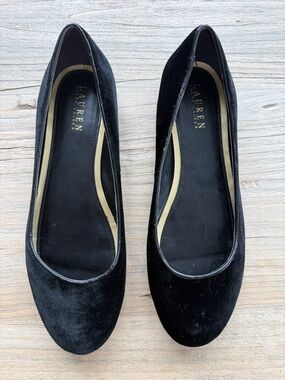 Lauren Ralph Lauren Black Velvet Round-Toe Ballet Flats